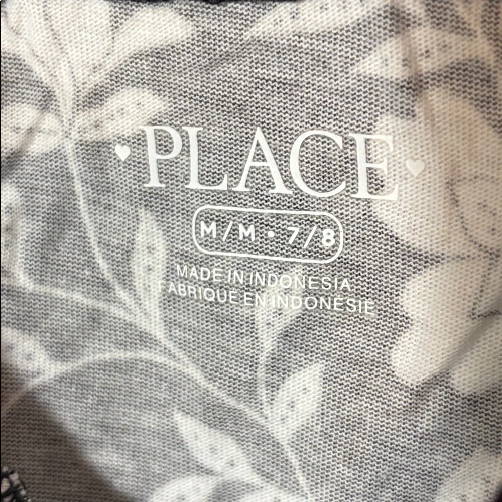 NWT The Children’s Place 100% Cotton Black & White Floral Tank Size Medium 7/8